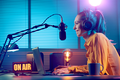 Evening News Programme, Music Break